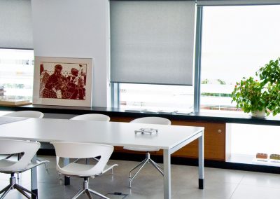 Roller Blinds Internal Architectural Offices, Εσωτερική Σκίαση ΡΟλοκουρτίνες σε Αρχιτεκτονικό Γραφείο