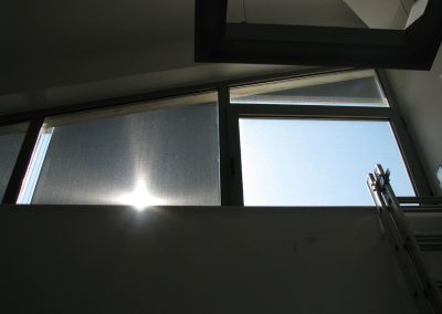 Roll top in Offices Building, Κουρτίνες Ρόλερ σε Κτίριο Γραφείων