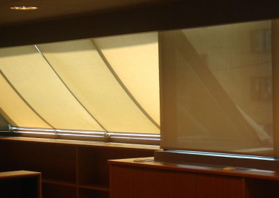 Roller Blinds Slope, Κουρτίνες Ρόλλερ Κεκλιμένες